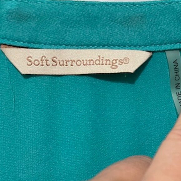 Soft Surroundings Large long Rolltab Sleeve 1/4 Button Down Floral Tunic - Picture 6 of 7